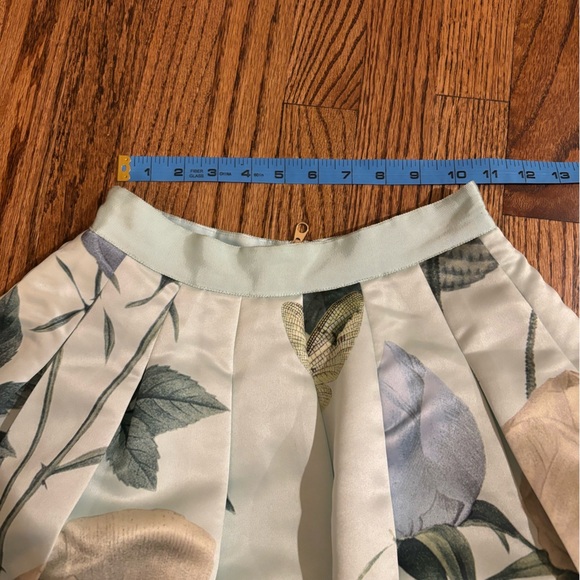Ted Baker London Floral Midi Skirt - White and Green - Picture 9 of 9